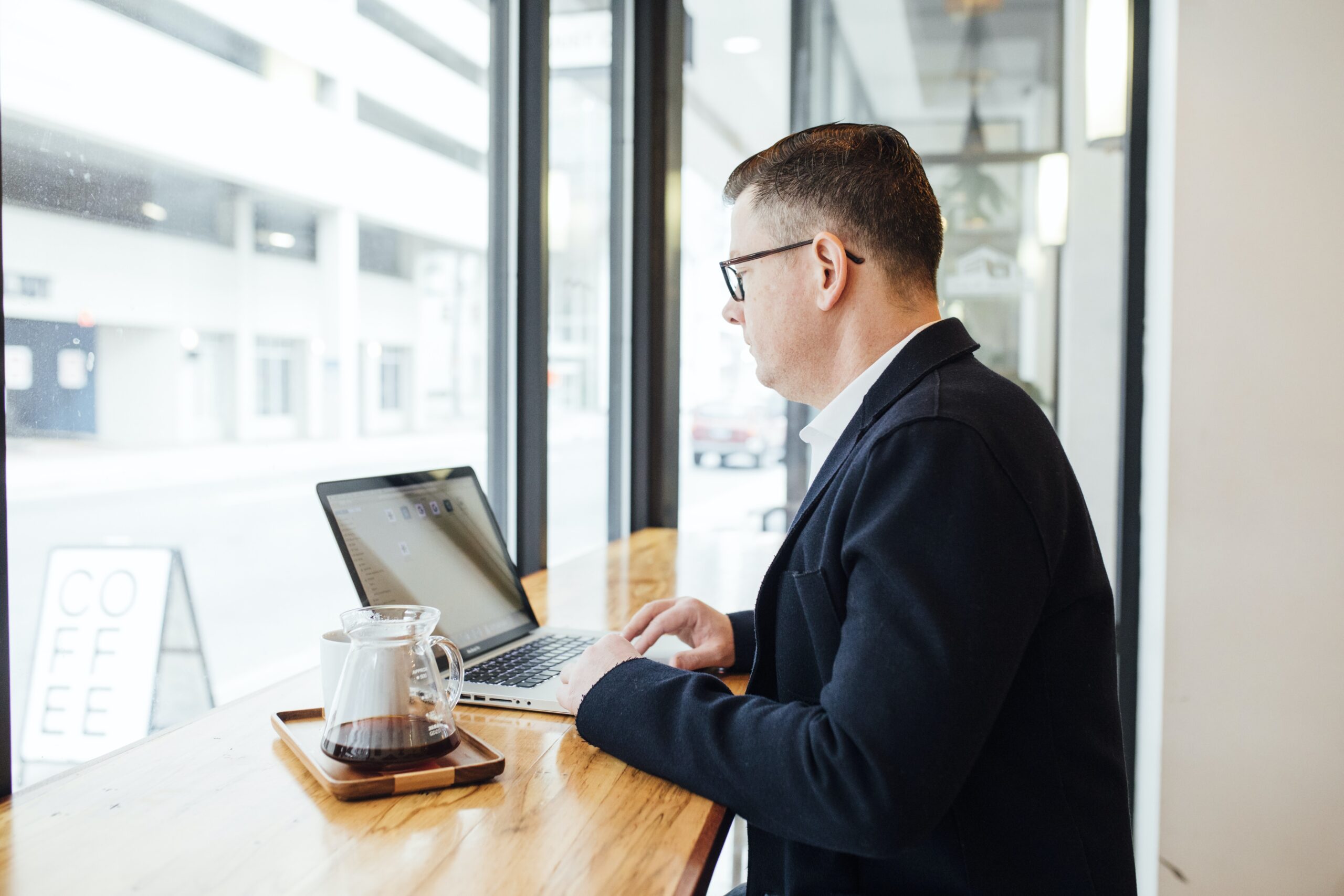 Let's continue the discussion about what factors can become a concern for candidates when considering making a move.