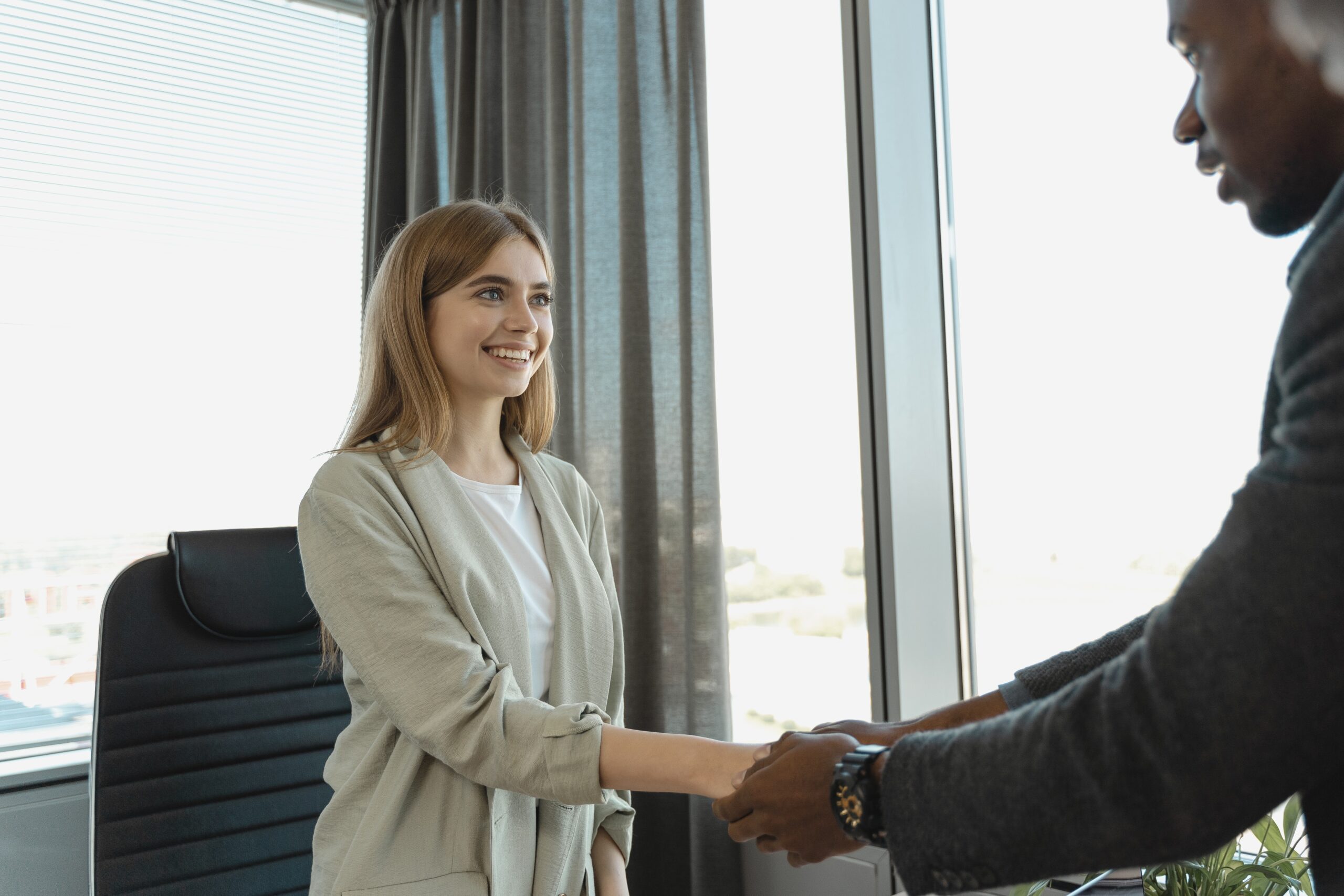 What you should know about a candidate-driven market in order to achieve your career goals.