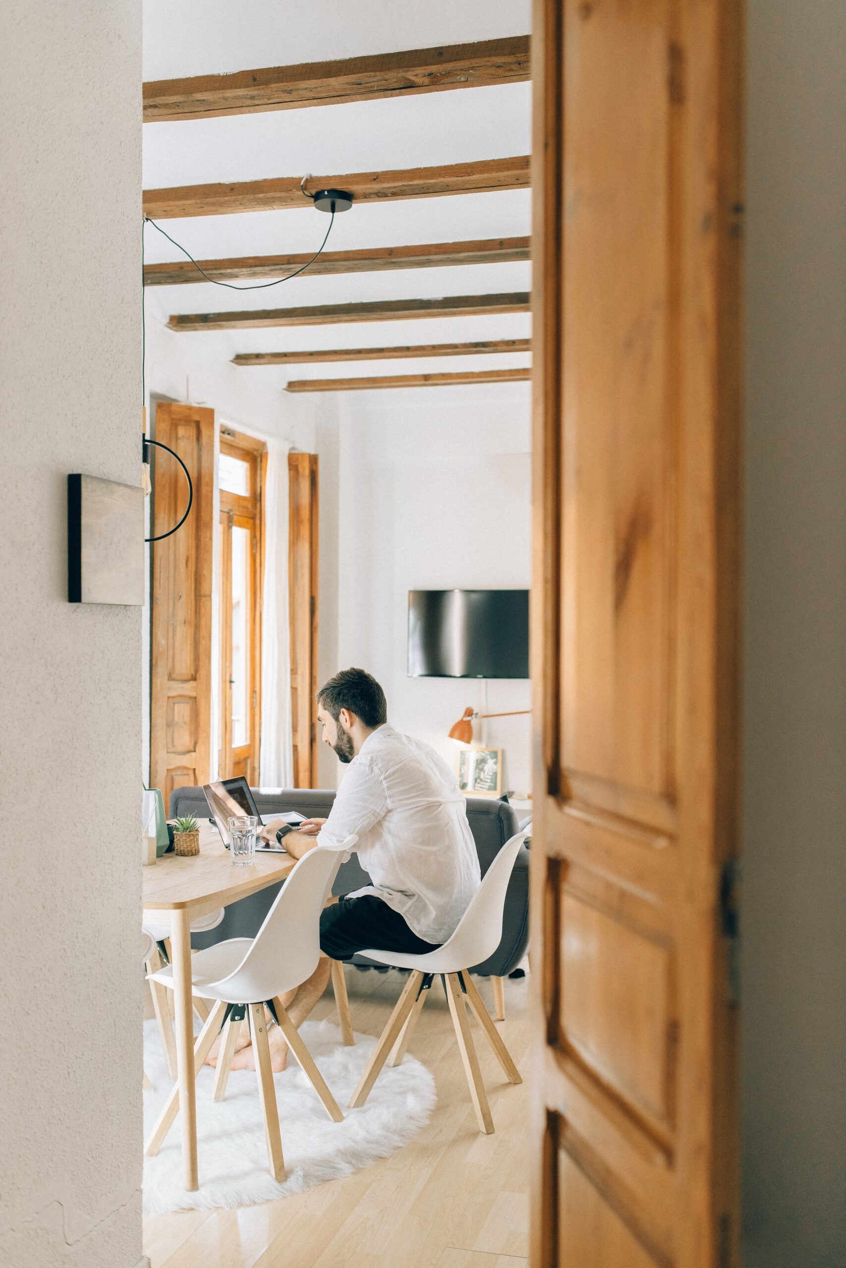 What hiring managers can do in a remote work environment to avoid anyone resigning and further damage in an exit interview.