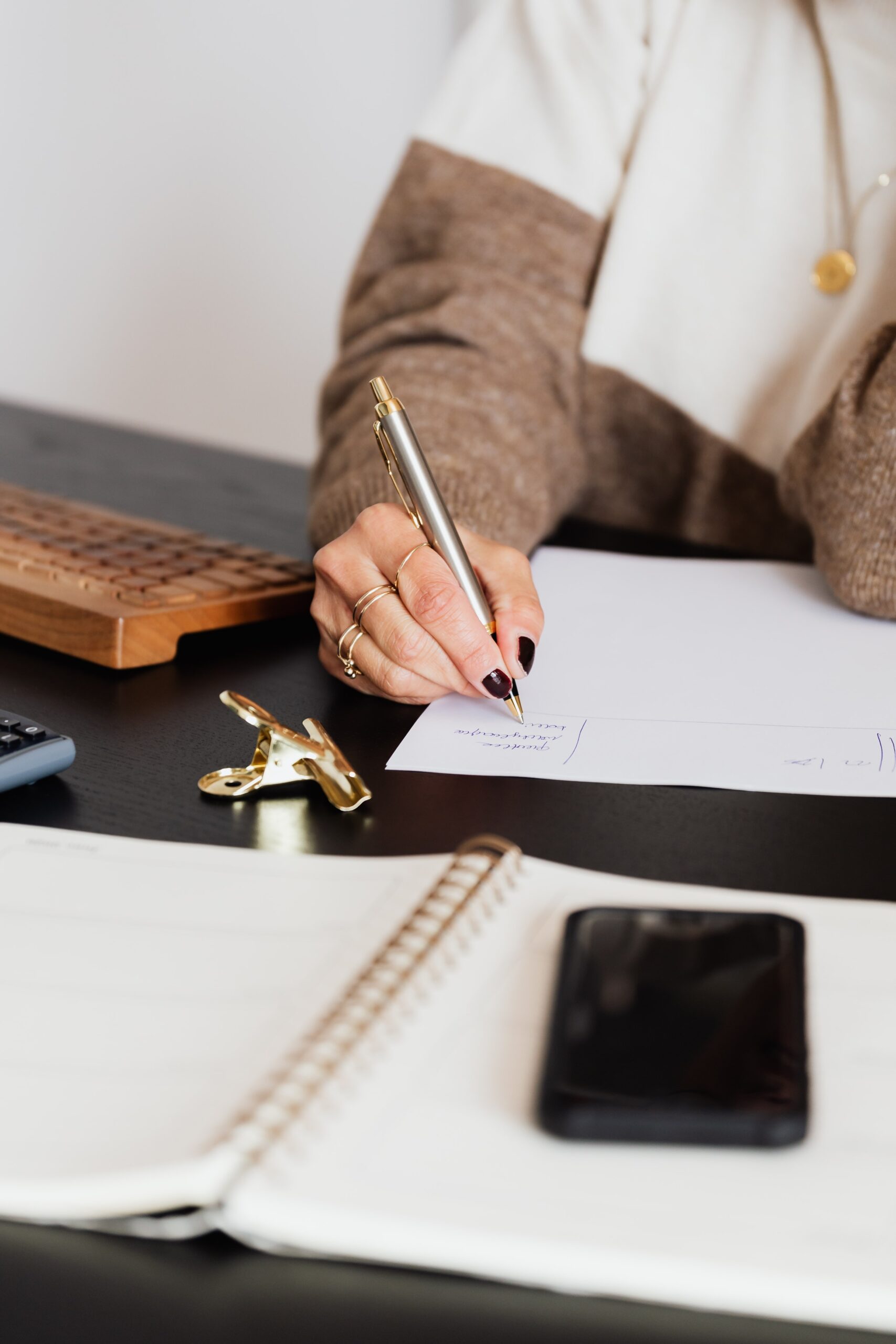What an executive summary gives you over a resume and cover letter.
